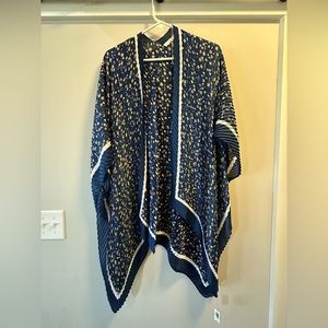 New with tags Banana Republic Shawl